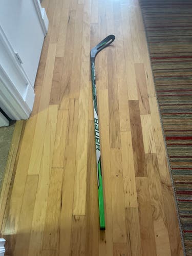 Intermediate Used Right Handed p28 65 flex Bauer ADV SLING Hockey Stick