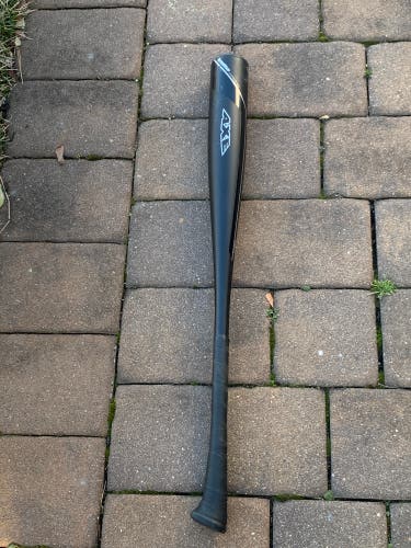 New 2021 AXE (-3) 28 oz 31" Elite One Bat
