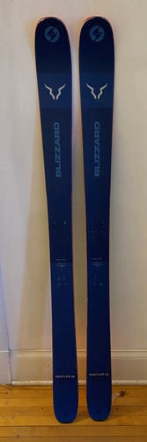 2020 Blizzard Rustler 10 Skis