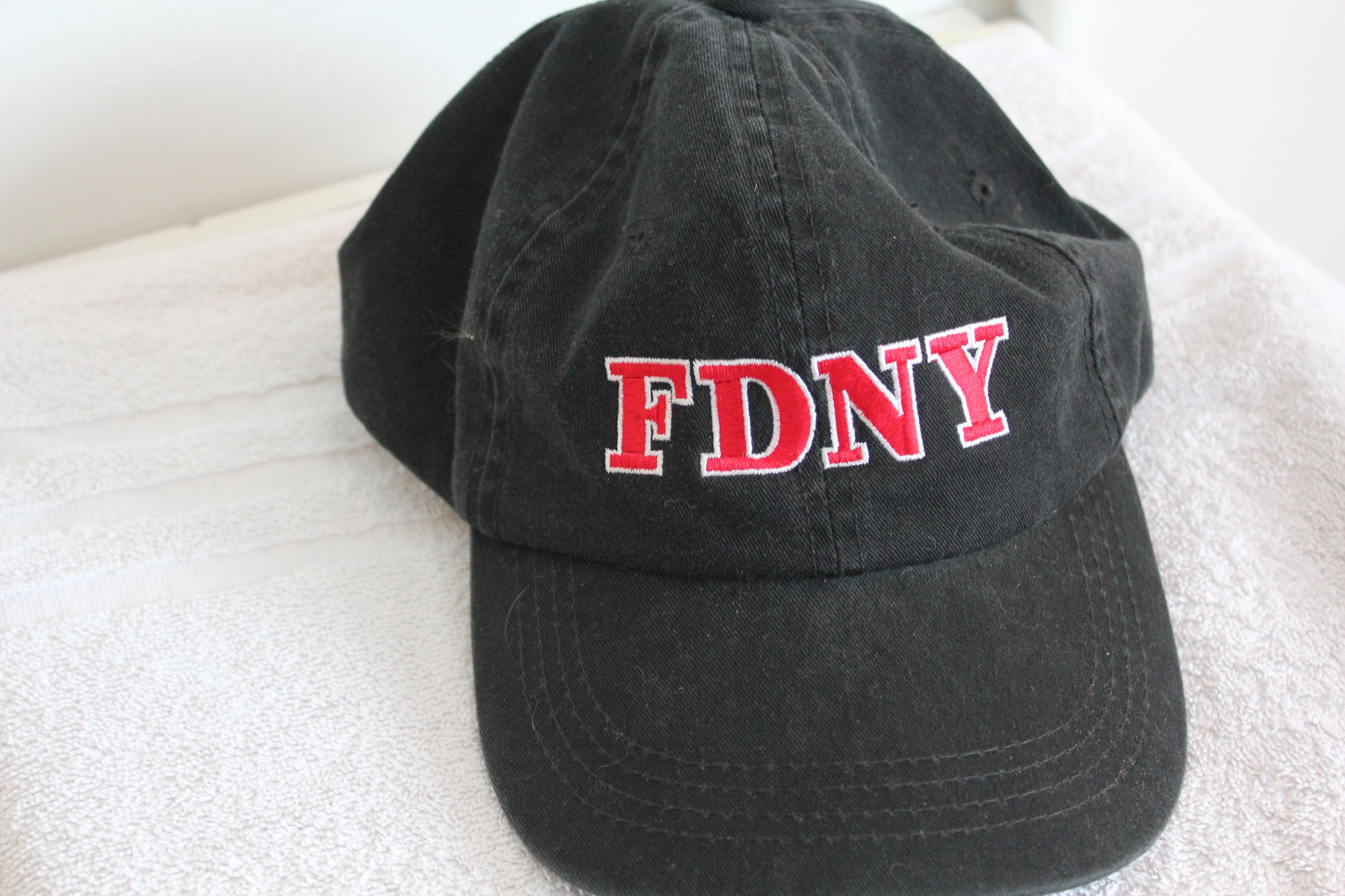 FDNY Cap Navy Baseball Cap New York Fire Department Adult Hat Size  Adjustable Strap at  Men's Clothing store