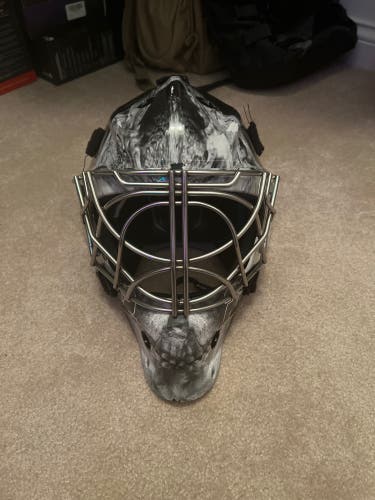 bauer goalie helmet
