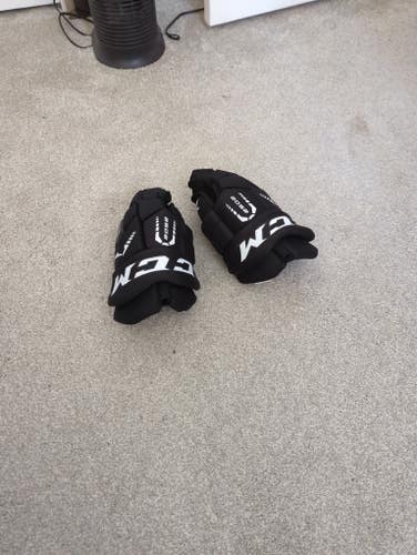 Used CCM Tacks 2052 Gloves 13"