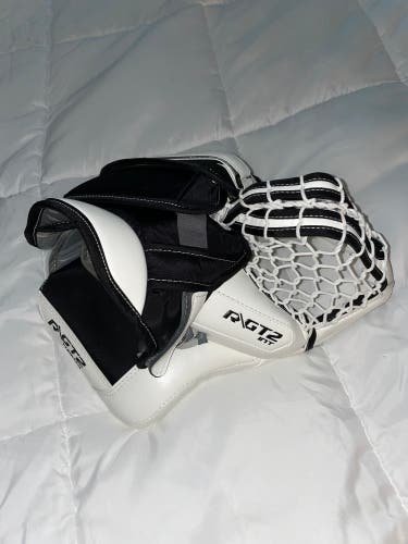 Warrior R/GT2 INT glove