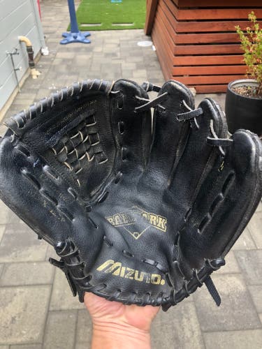 Mizuno 12” Glove - Model MMX 123P