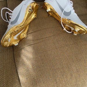 New Size 13 (Women's 14) Low Cut