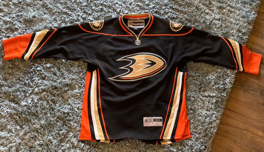 Adult Large Reebok Anaheim Ducks Home Game Jersey