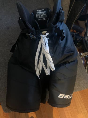 Senior Medium Bauer Hockey Pants