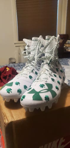 New Size 8.0 Special Edition Under Armour Highlight Cleats