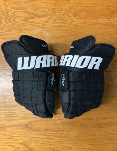 Warrior Franchise 14N Pro Stock Hockey Gloves, Blackhawks WC Black, Keith