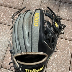 Infield 11.5" A2000 Baseball Glove