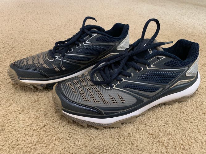 Boombah Turf Shoes - Men's Size 8.0 (Women's 9.0)