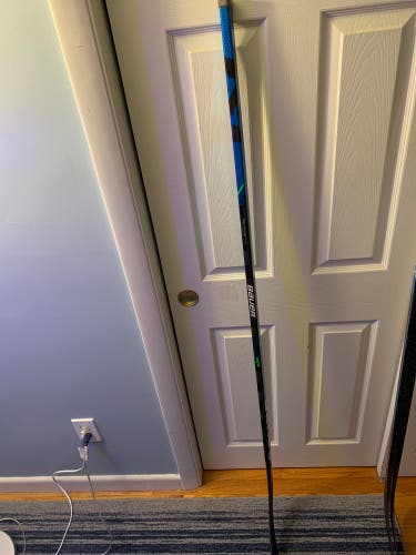 Bauer Nexus Geo RH P28 77 Flex