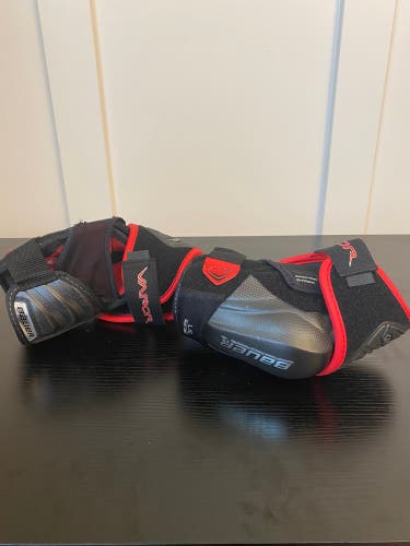 Junior Large Bauer Vapor 1X Lite Elbow Pads