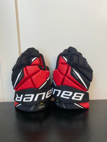 Bauer 13"  Vapor X2.9 Gloves