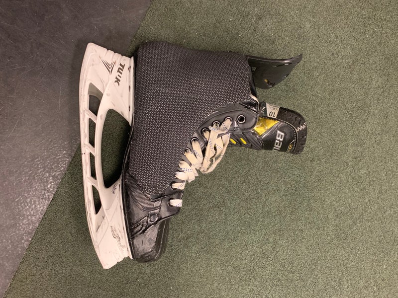Senior Bauer Size 10 Supreme UltraSonic Hockey Skates