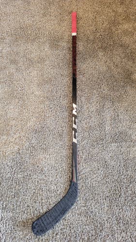 Used Intermediate Right Handed CCM JetSpeed FT3 Pro Hockey Stick Toe Pattern