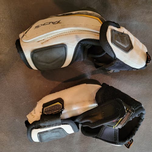 Used Large CCM Ultra Tacks Elbow Pads