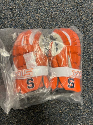 Syracuse Lacrosse Glove