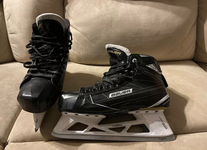Senior Bauer Regular Width  Size 10.5 Supreme S190 Hockey Goalie Skates