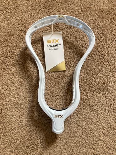 NEW White STX Stallion 900 EnduraForm Head - Attack & Midfield