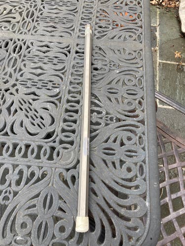 1990s Warrior Titan Lacrosse Shaft