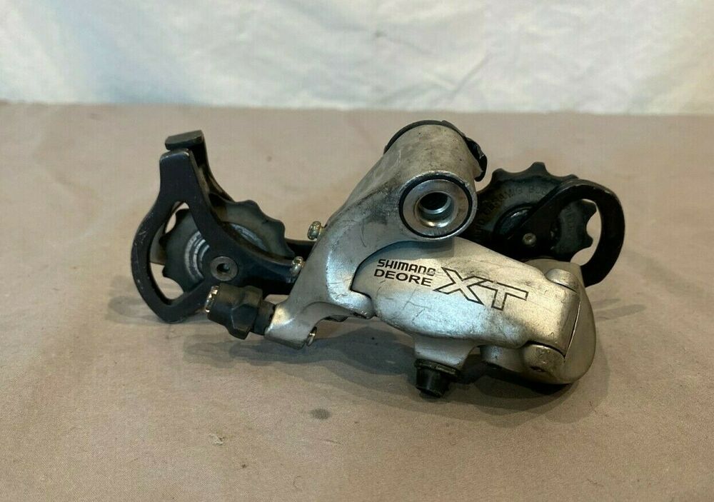 Vintage Shimano Deore XT RD-M737 
