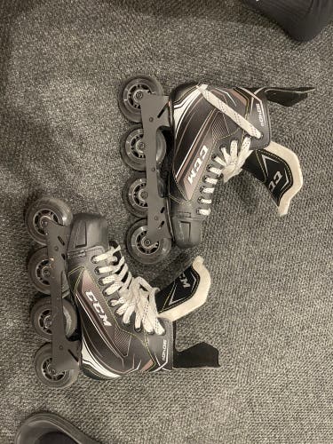 CCM Regular Width Size 7 Tacks 9040R Inline Skates