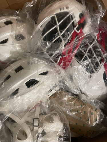 16 Cascade R Helmets - Used White Red