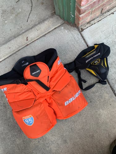 Senior Small Bauer Hockey Goalie Pants
