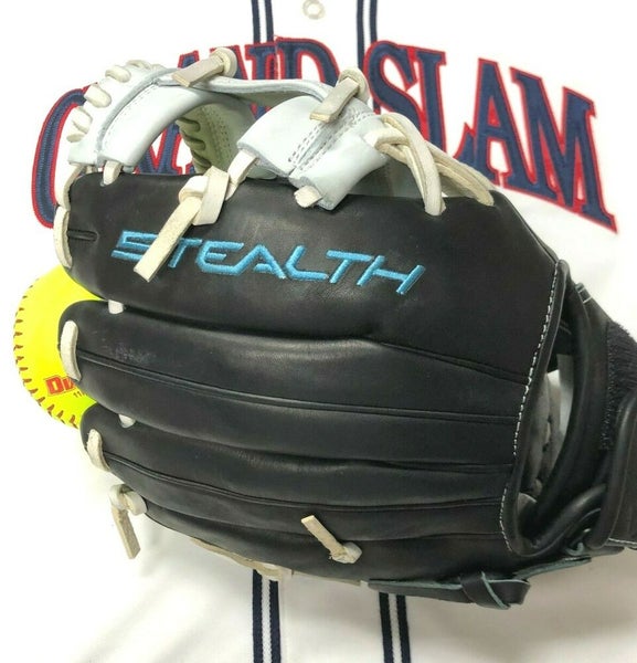 EASTON STEALTH SERIES FP GLOVE 11.75” STFP11.75BKWH RHT NWT SidelineSwap