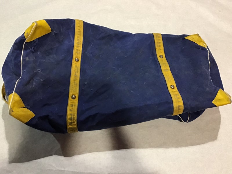 Used St.Louis Blues Pro Stock Gerry Cosby Player Bag