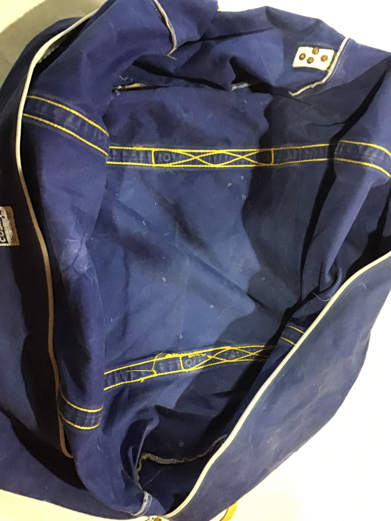Used Blue St. Louis Blues Player Carry Bag