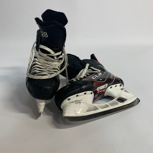 Used Pro Stock CCM Jetspeed FT2 Hockey Skates - size 7D - NCAA (USK586)