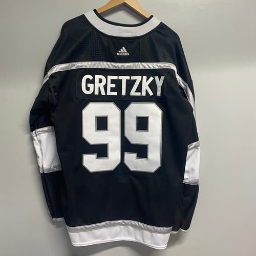 Gretzky LA Kings black jersey