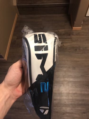 New Taylormade Sim2 Fairway Wood Headcover