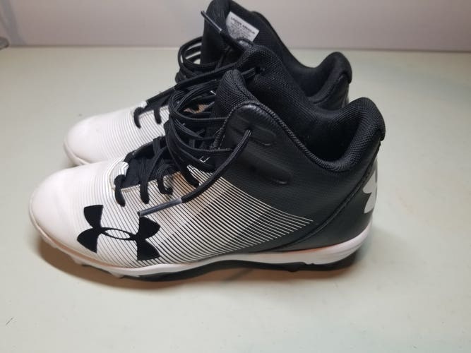 Used Under Armour Baseball Cleats Youth Size 3
