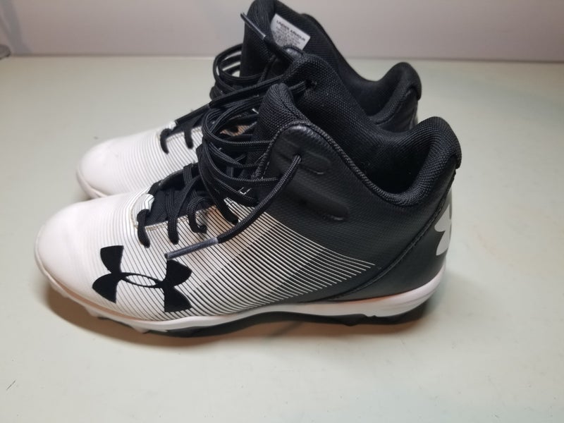 Used Under Armour Baseball Cleats Youth Size 3