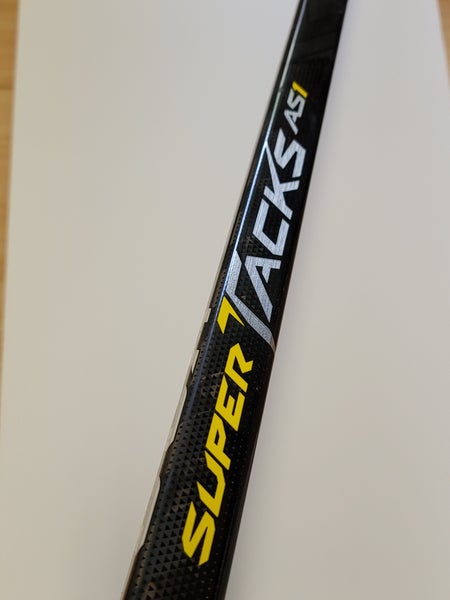 Excellent Condition Senior Pro Stock Used Right Handed CCM Super Tacks AS1 Hockey Stick