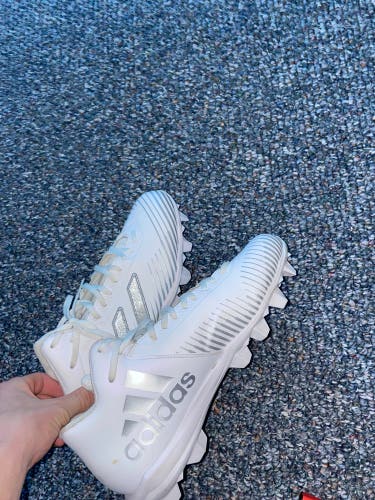 White Adult Molded Cleats Low Cut 5-Star 7.0