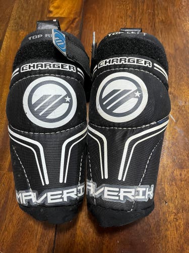 Used Youth Maverik Charger Arm Pads
