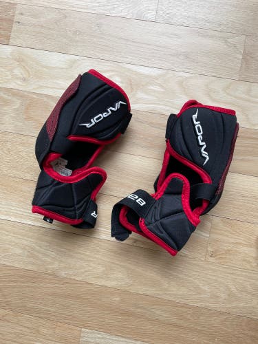 Used Youth (large) Bauer  Vapor X700 Elbow Pads
