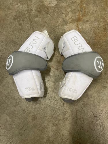 Warrior Burn Lacrosse Elbow/Arm Pads Size Medium