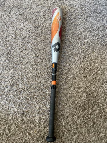 Used 2019 DeMarini Alloy Voodoo Balanced Bat (-10) 18 oz 28"