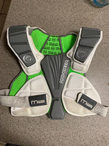Used Medium Maverik Max Speed Shoulder Pads