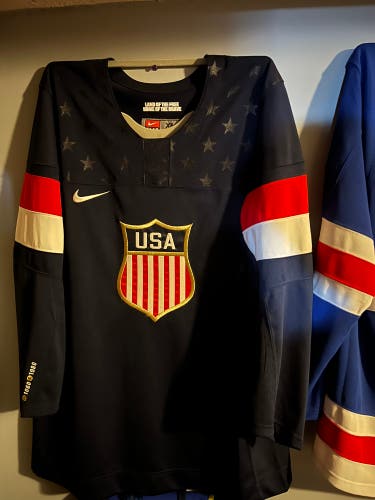 Blue Adult XL Nike Jersey