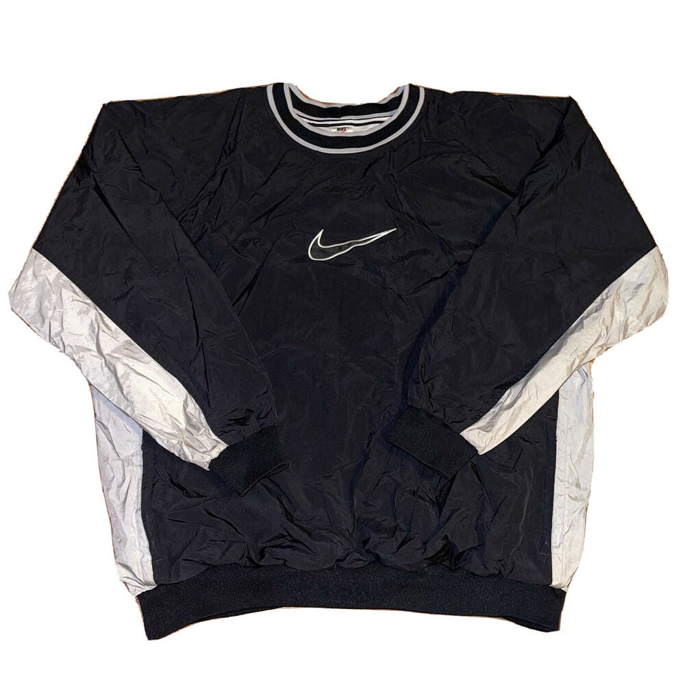 nike crew neck windbreaker