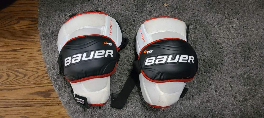Used Senior Bauer Vapor 1X Goalie Knee Guards