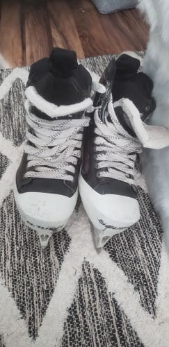 Senior Used Bauer Supreme One100 Hockey Goalie Skates Regular Width Size 9