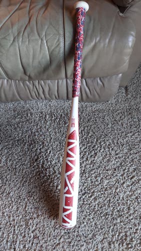 Used BBCOR Certified Combat Composite Maxum Bat (-3) 27 oz 30"