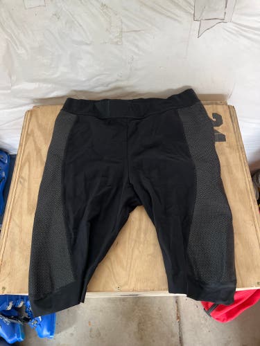 Black Unisex Large SYNC Shorts